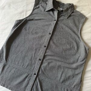 Black and White Gingham Sleeveless Long Button-Up Shirt